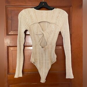 NWT Twist Cutout Front Beige Bodysuit